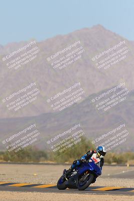 media/Dec-09-2023-SoCal Trackdays (Sat) [[76a8ac2686]]/Turn 4 Set 1 (1120am)/